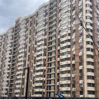 Продается 1-комнатная квартира, 44 м²