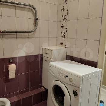 Сдается 1-комнатная квартира, 40 м²