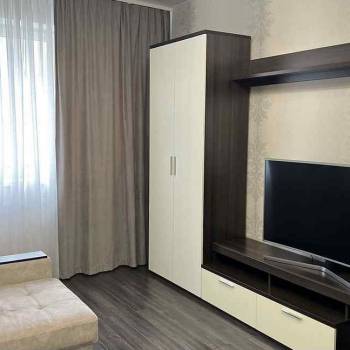 Сдается 1-комнатная квартира, 46 м²