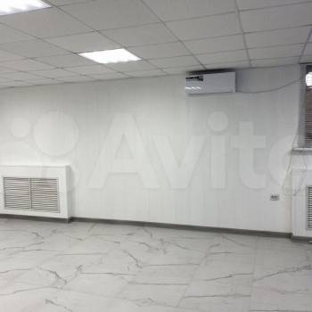 Продается Нежилое помещение, 300 м²