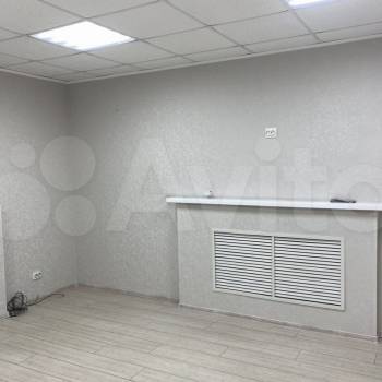 Продается Нежилое помещение, 300 м²
