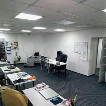 Продается Нежилое помещение, 300 м²