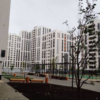 Продается 1-комнатная квартира, 45 м²