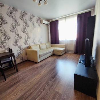 Сдается 2-х комнатная квартира, 42 м²