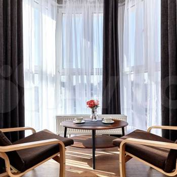 Сдается 1-комнатная квартира, 42 м²