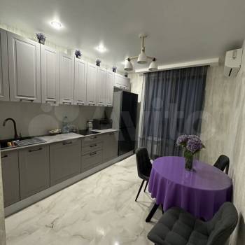 Сдается 1-комнатная квартира, 45 м²