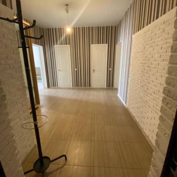 Продается 1-комнатная квартира, 55,1 м²