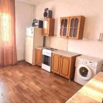 Сдается 1-комнатная квартира, 45 м²