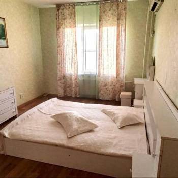 Сдается 1-комнатная квартира, 45 м²