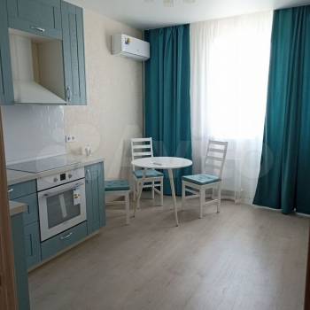 Сдается 1-комнатная квартира, 37 м²