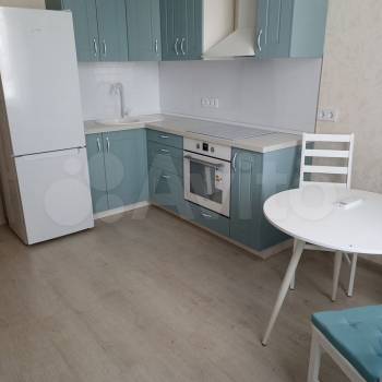 Сдается 1-комнатная квартира, 37 м²