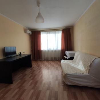 Сдается 1-комнатная квартира, 44 м²