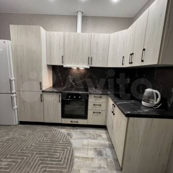 Сдается 1-комнатная квартира, 39 м²