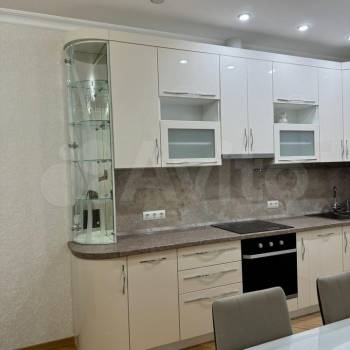 Сдается 2-х комнатная квартира, 60 м²