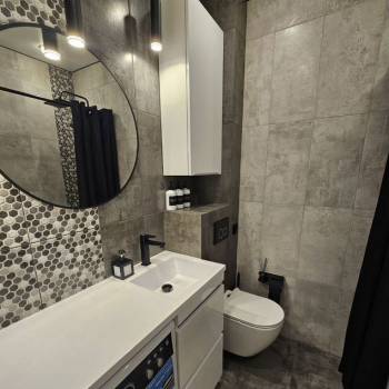 Продается 1-комнатная квартира, 36 м²