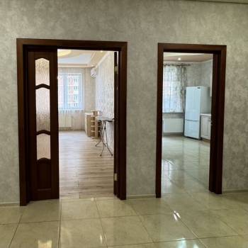 Продается 1-комнатная квартира, 51,5 м²