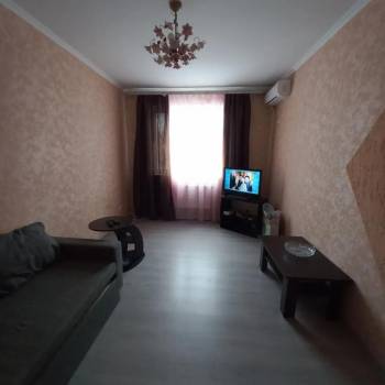 Сдается 1-комнатная квартира, 35 м²