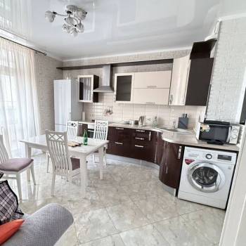 Сдается 2-х комнатная квартира, 68 м²