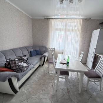 Сдается 2-х комнатная квартира, 68 м²