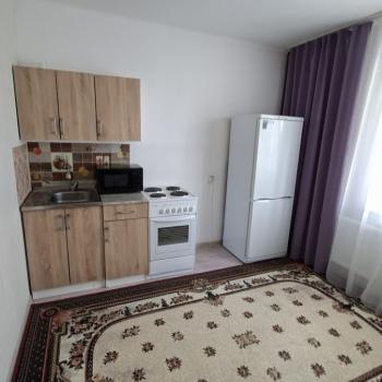 Сдается 1-комнатная квартира, 38 м²