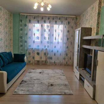 Сдается 2-х комнатная квартира, 72 м²