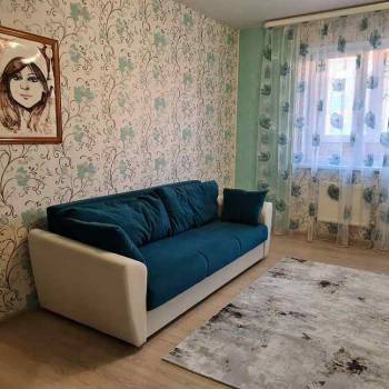 Сдается 2-х комнатная квартира, 72 м²