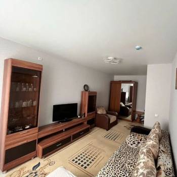 Сдается 1-комнатная квартира, 37 м²