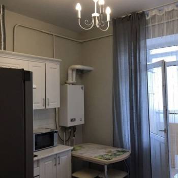 Продается 1-комнатная квартира, 42,8 м²