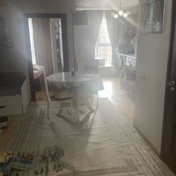 Продается 1-комнатная квартира, 39 м²