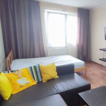 Сдается 1-комнатная квартира, 38 м²