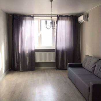 Сдается 1-комнатная квартира, 40 м²