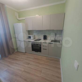 Сдается 1-комнатная квартира, 35 м²