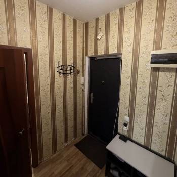 Продается 1-комнатная квартира, 39 м²