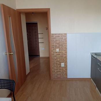 Продается 1-комнатная квартира, 33 м²