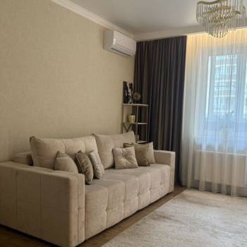 Продается 2-х комнатная квартира, 70 м²