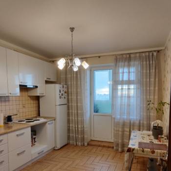 Продается 1-комнатная квартира, 41,8 м²