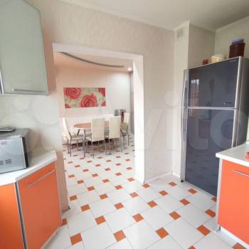 Продается Многокомнатная квартира, 122 м²