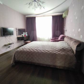 Продается Многокомнатная квартира, 122 м²