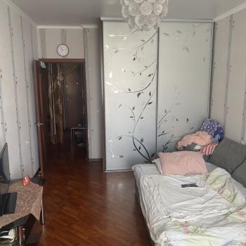 Продается 1-комнатная квартира, 44 м²