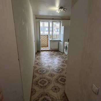 Продается 1-комнатная квартира, 37 м²