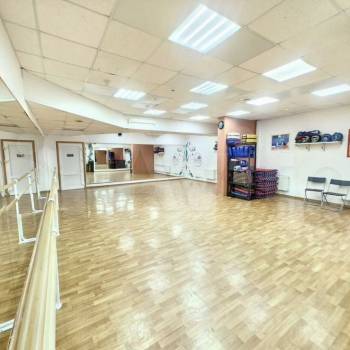 Продается Нежилое помещение, 430,6 м²