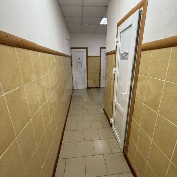 Продается Нежилое помещение, 430,6 м²