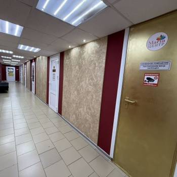 Продается Нежилое помещение, 430,6 м²