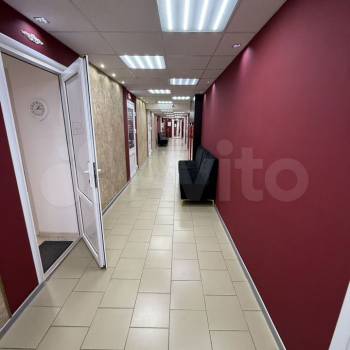Продается Нежилое помещение, 430,6 м²