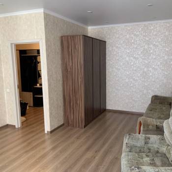 Сдается 1-комнатная квартира, 45 м²