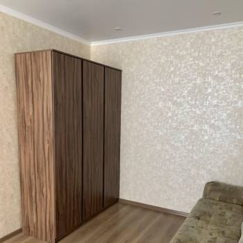 Сдается 1-комнатная квартира, 45 м²