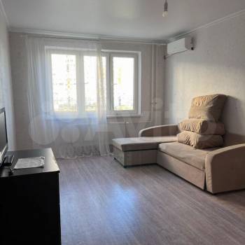 Сдается 1-комнатная квартира, 37,9 м²