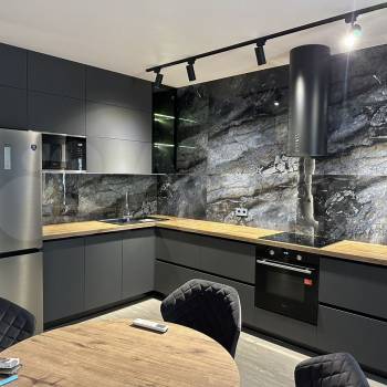 Сдается 1-комнатная квартира, 54 м²