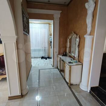 Продается Дом, 240 м²