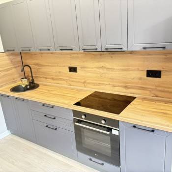 Сдается 2-х комнатная квартира, 75 м²